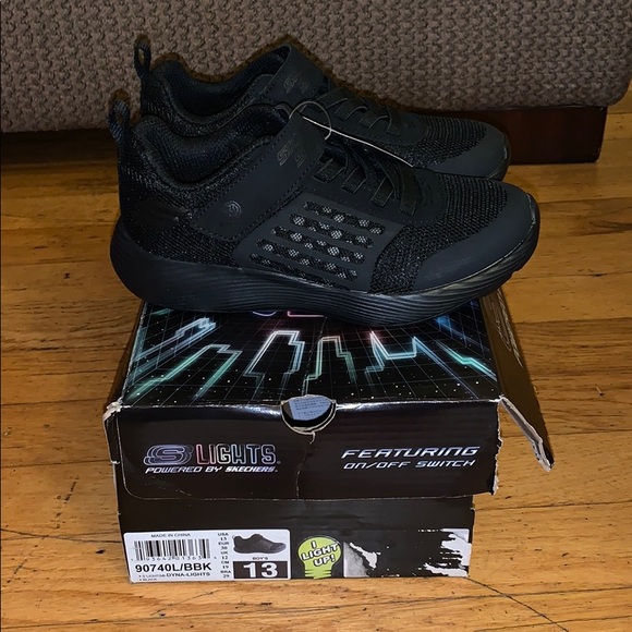 lights powered by skechers